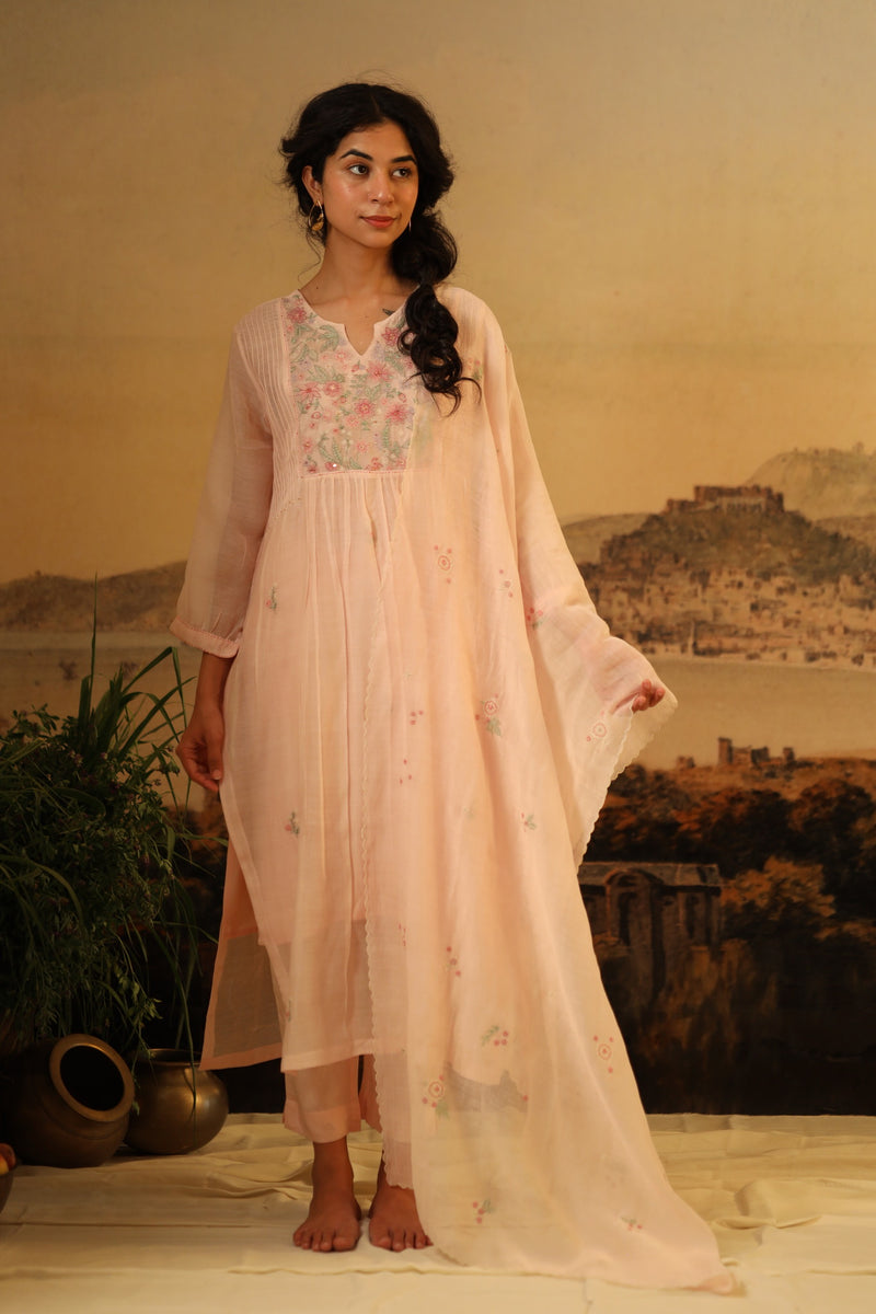 Ivory pink vineyard kurta and pant set