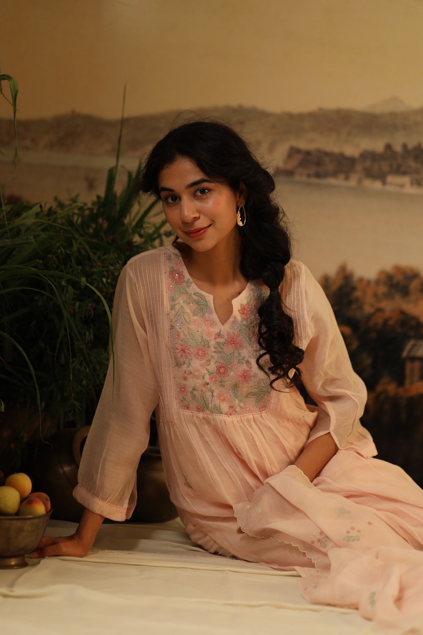 Ivory pink vineyard kurta set with dupatta