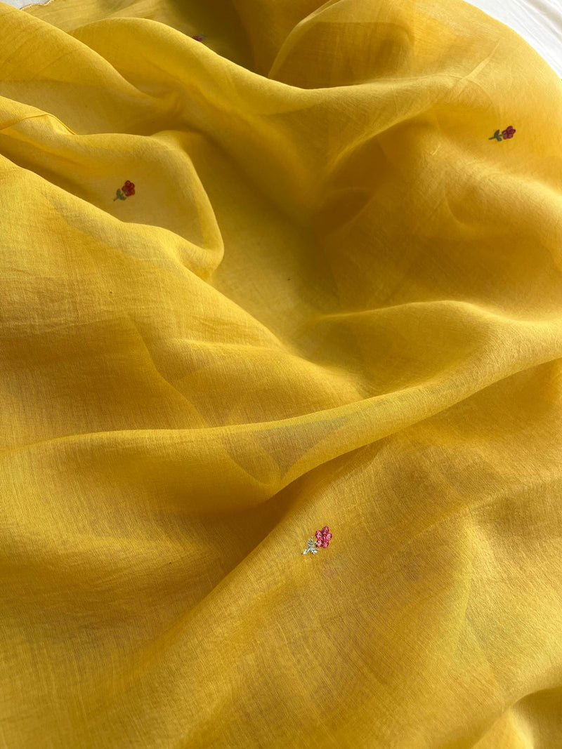 Mustard buti dupatta