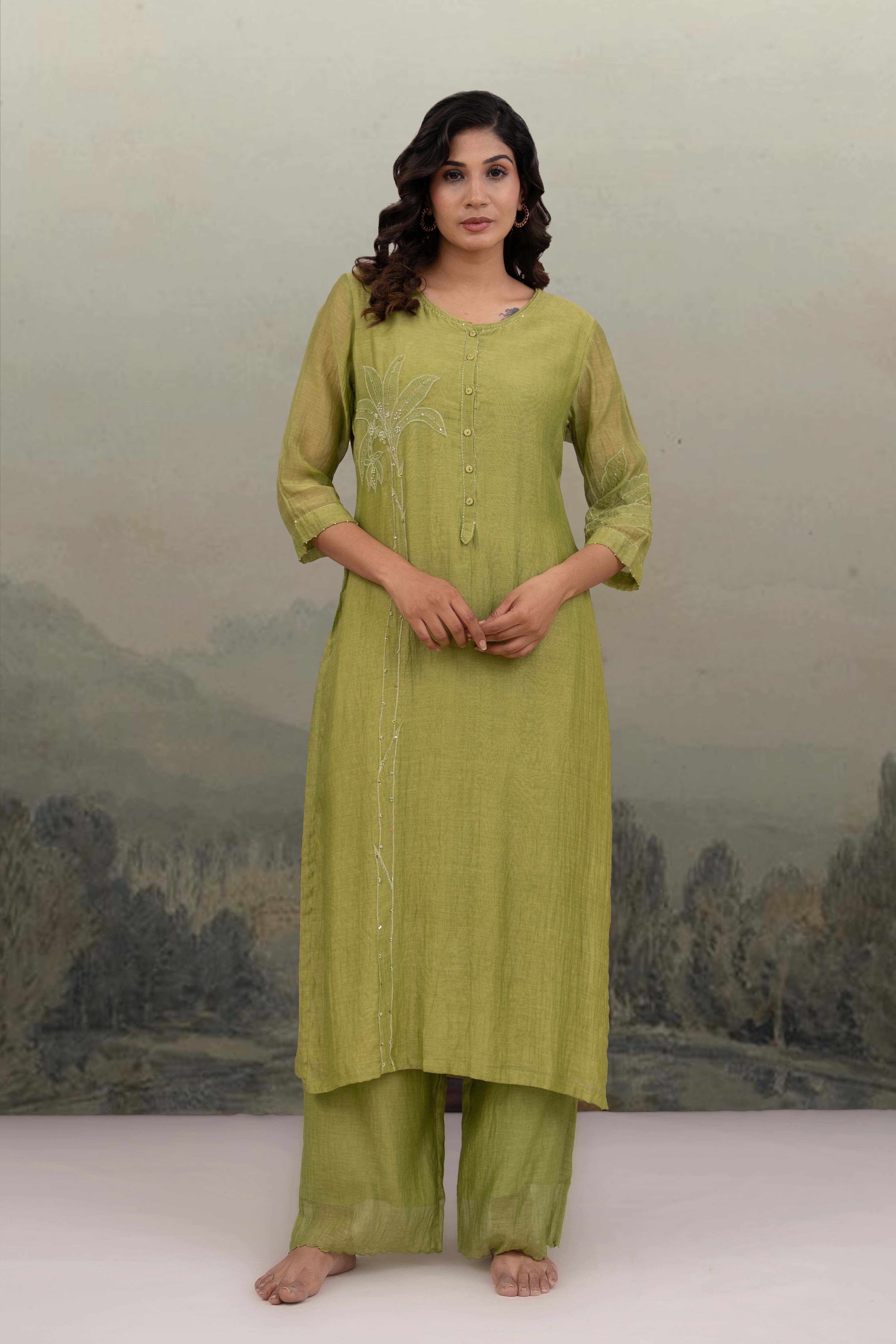NEON GREEN APPLIQUE KURTA SET