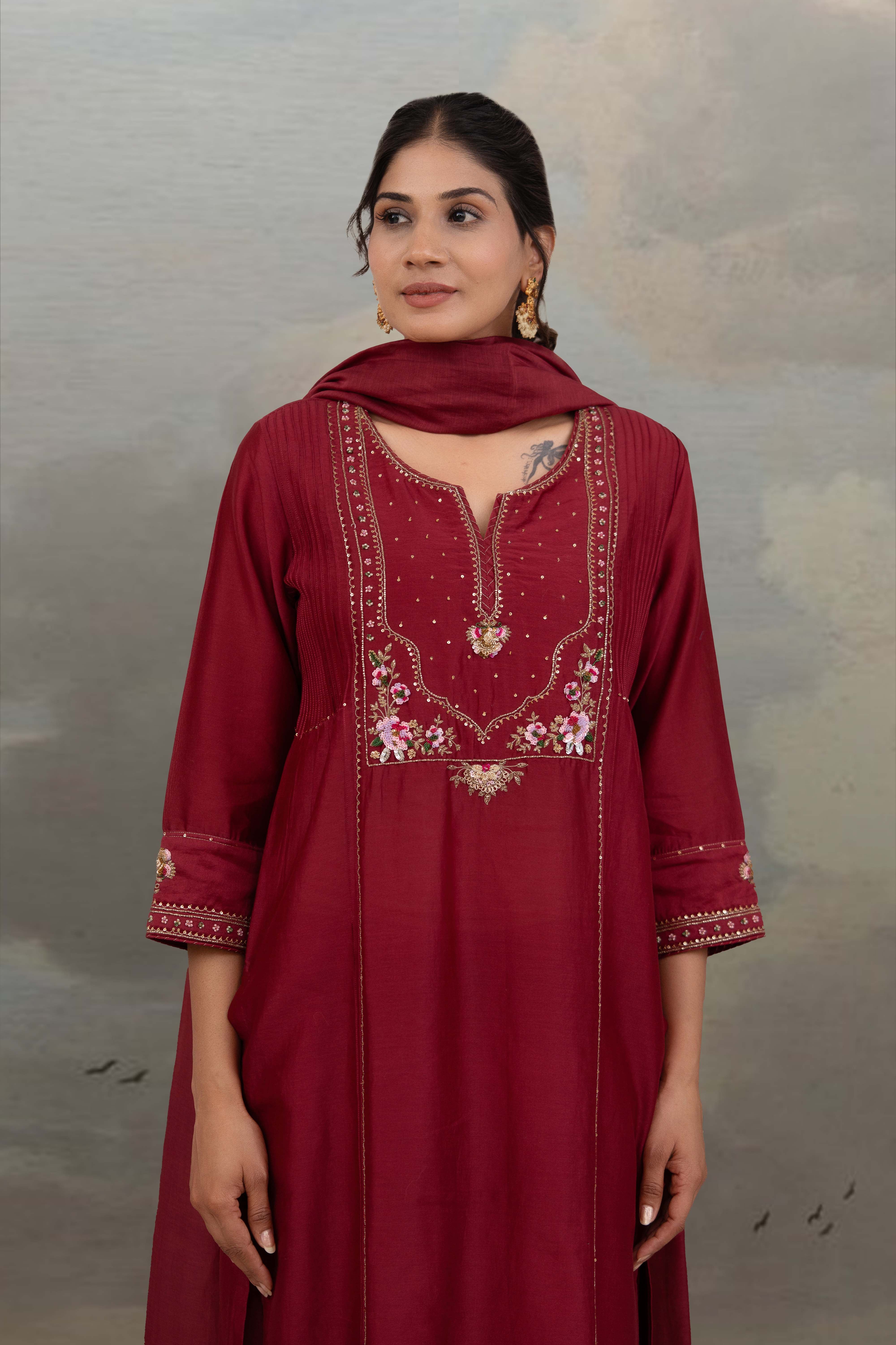 MAGENTA PINK MEHRAB SUIT SET
