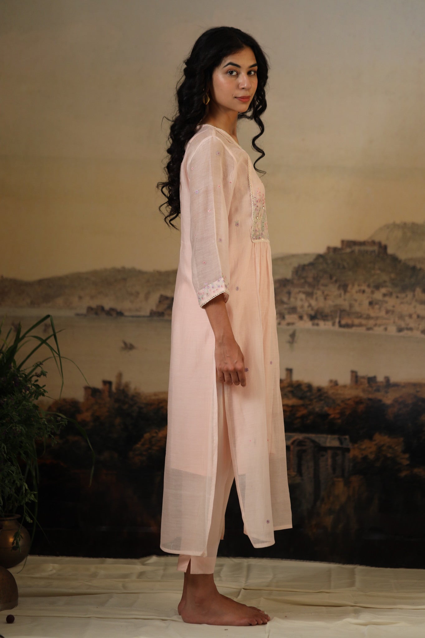 Ivory pink flamingo kurta set with dupatta