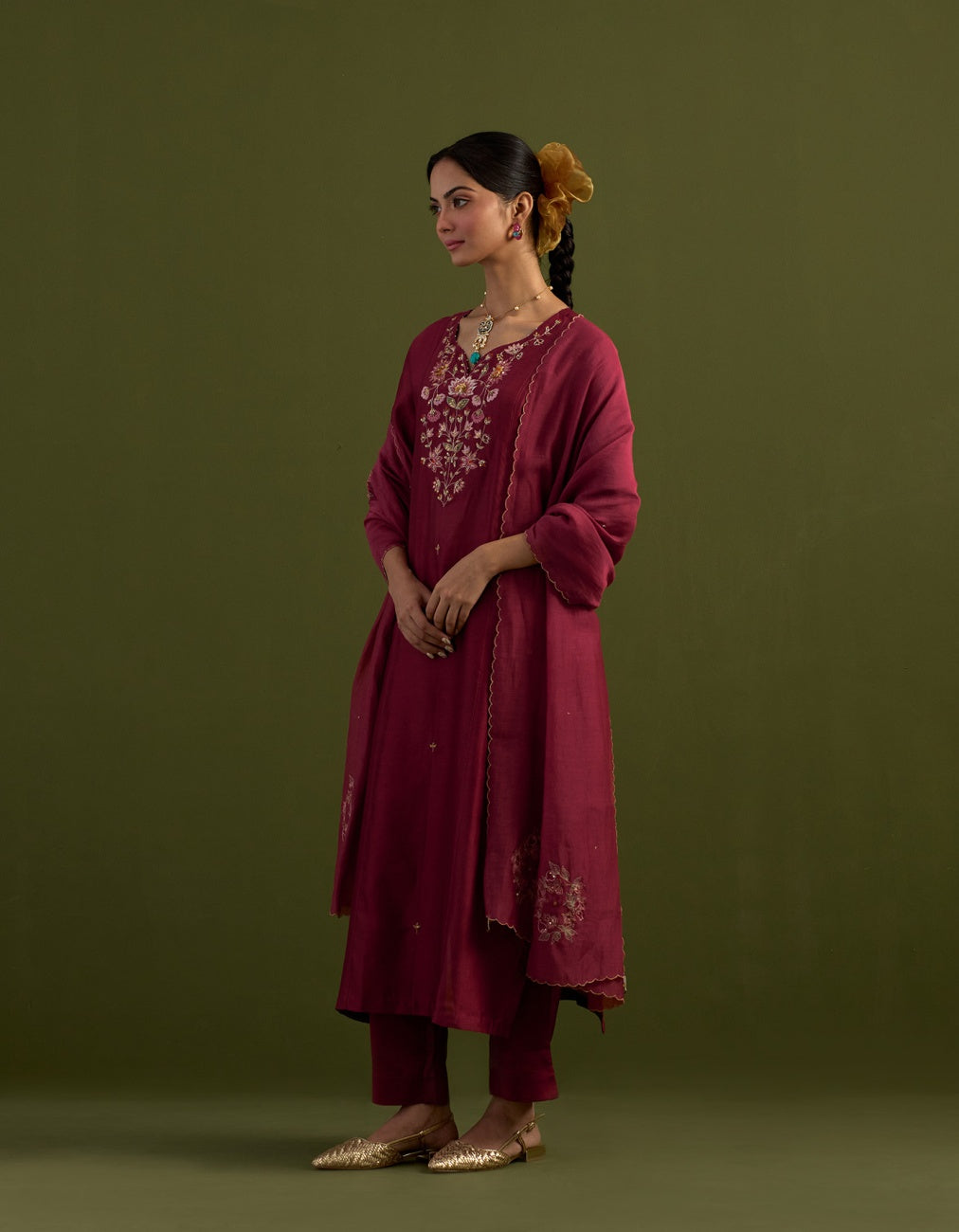 Magenta pink floral bouquet Suit set
