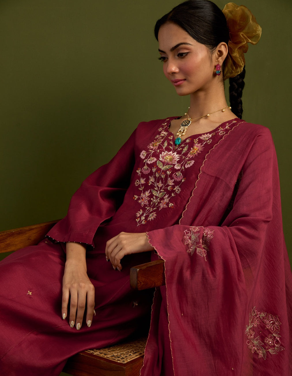 Magenta pink floral bouquet Suit set