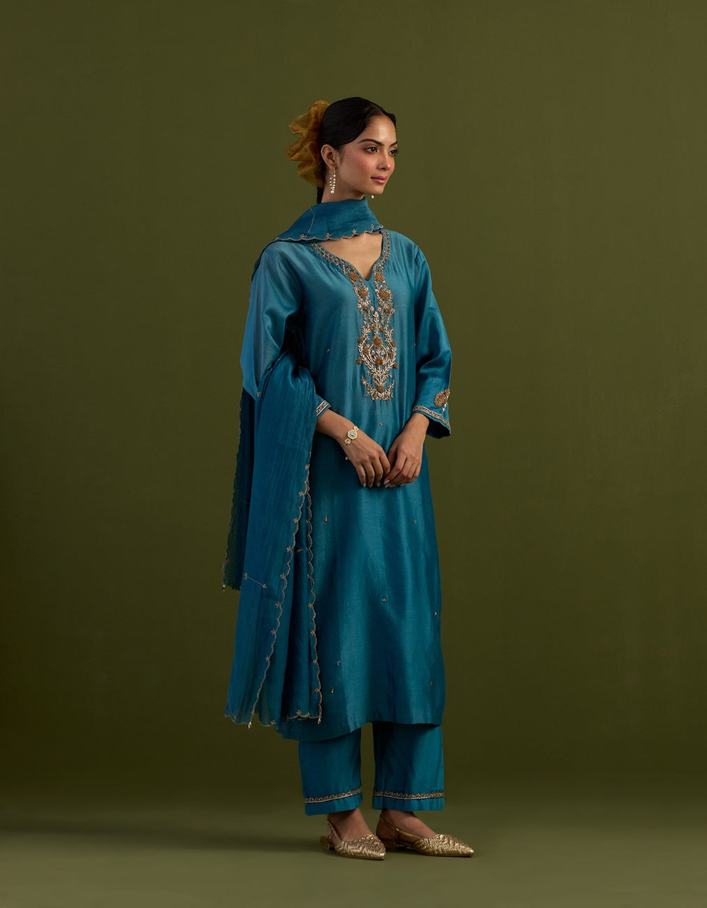 Prussian blue Guldasta heritage Suit  set
