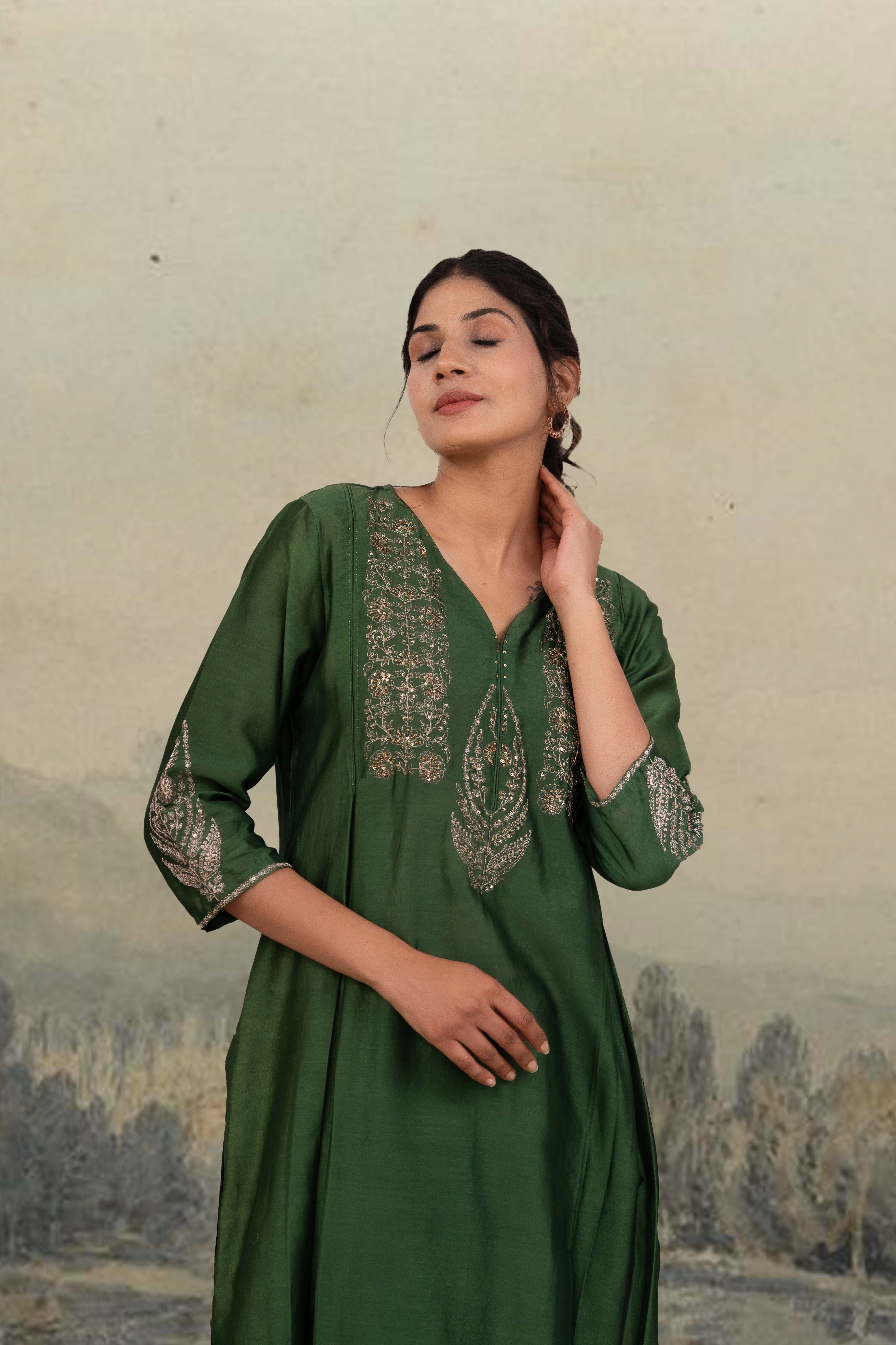 Bottle green kasab kurta set