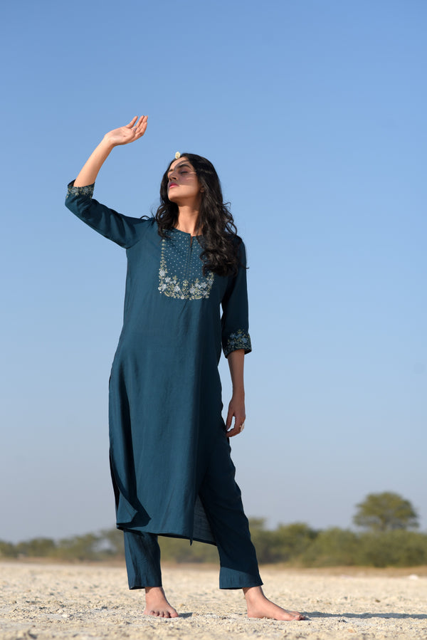 Blue Juhi Yoke kurta set