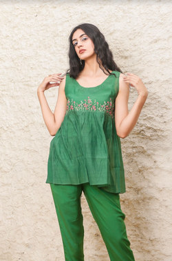 Bottle green top & pant